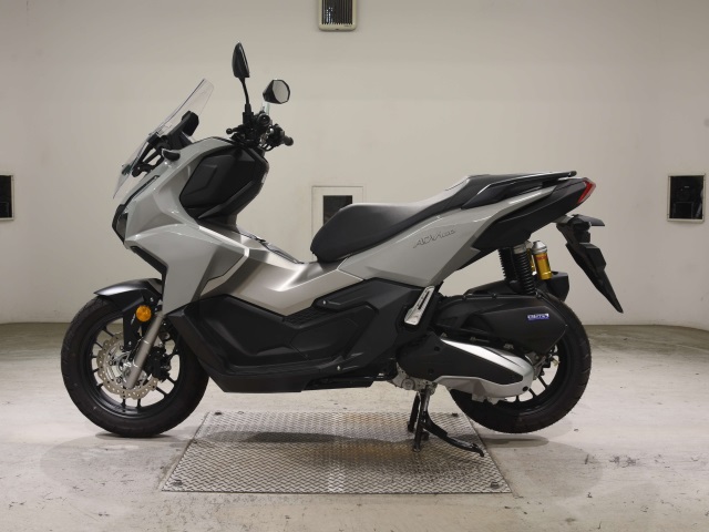 Honda ADV 160 — фото 2