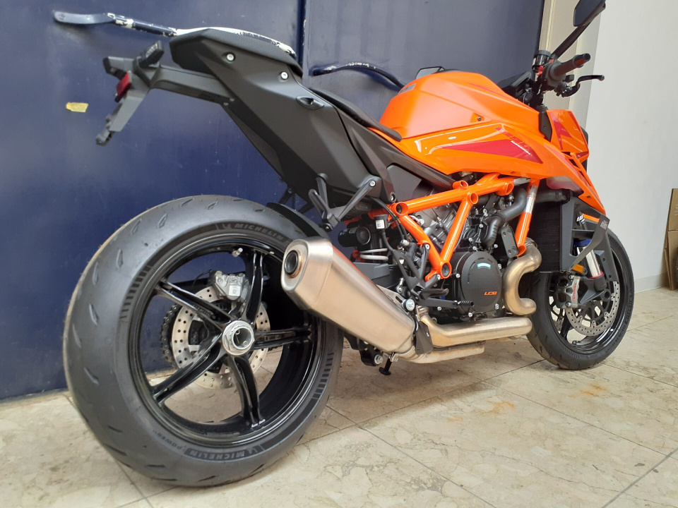 KTM 1390S DUKE EVO — фото 3