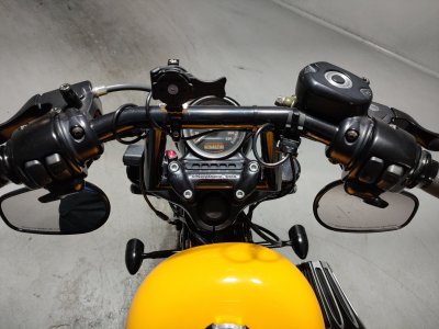 Motorcycle photo