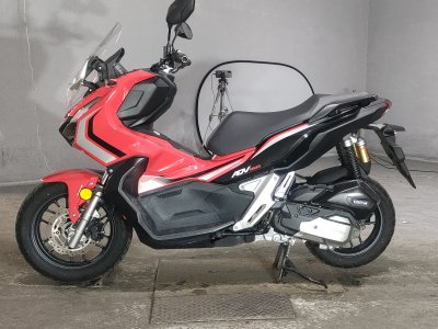 Honda ADV 150 — фото 2