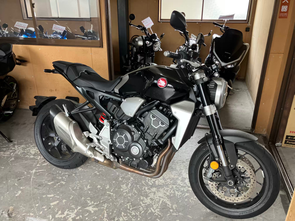 Honda CB1000R