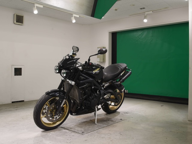 Triumph STREET TRIPLE R — фото 4