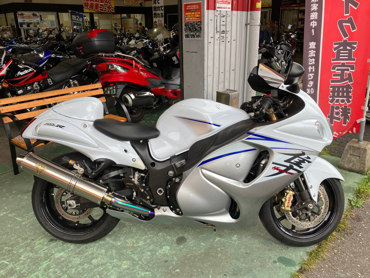 Suzuki GSX1300R HAYABUSA