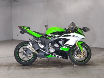 5184] Kawasaki ZX-6R - JKBZX636EFA014718