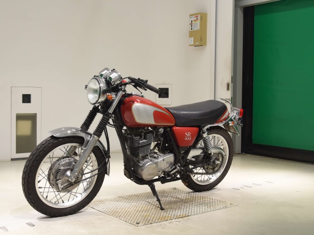 Yamaha SR400 — фото 4