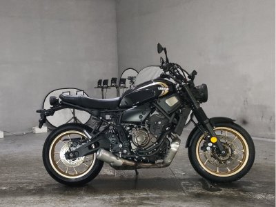 Yamaha XSR700