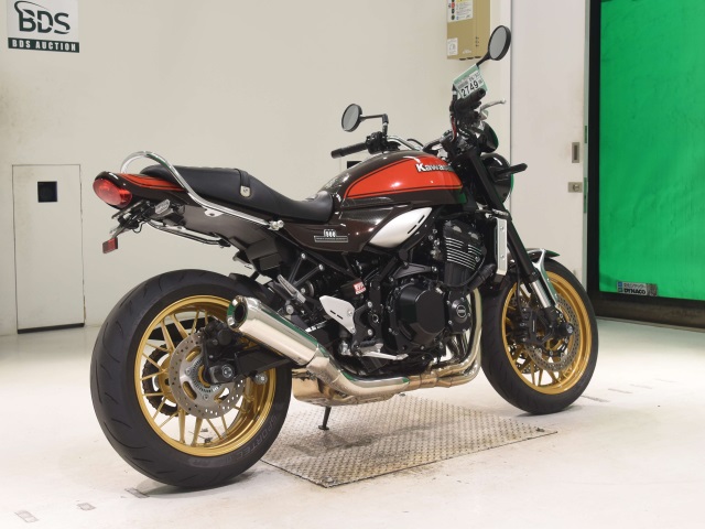 Kawasaki Z900RS — фото 5