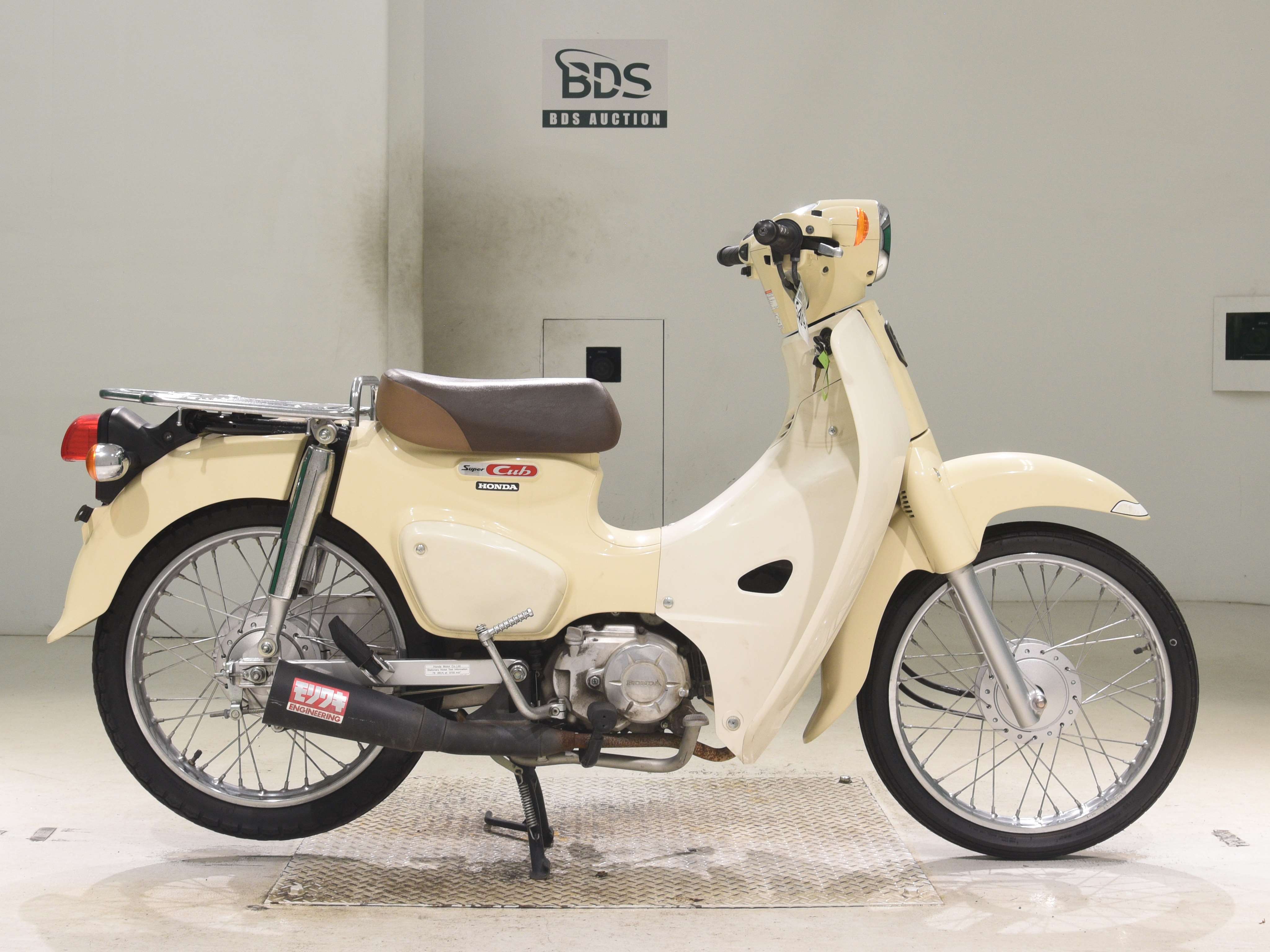 Honda C110-3