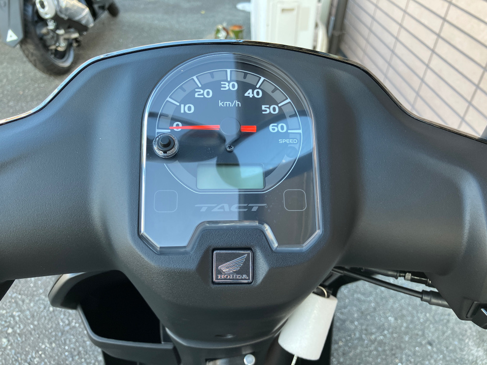 Honda TACT BASIC — фото 3
