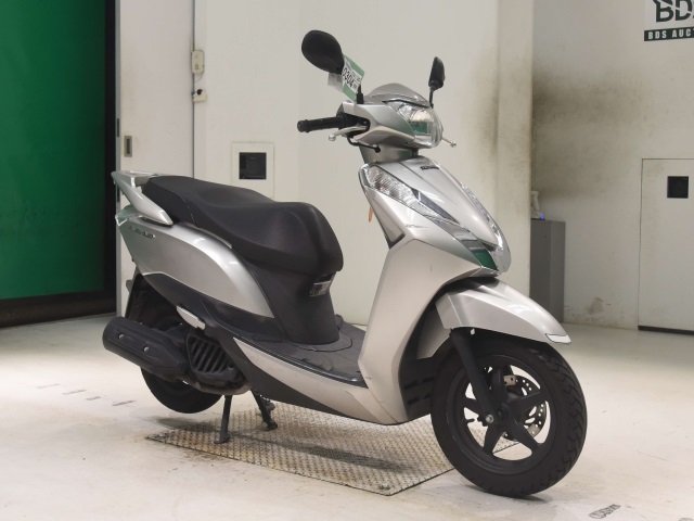 Honda LEAD125 — фото 3