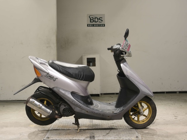 Honda DIO ZX-2