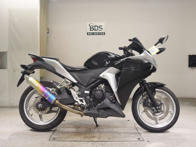 Honda CBR250R