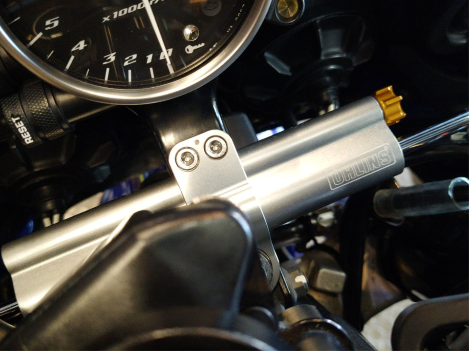 Yamaha YZF-R1 — фото 21
