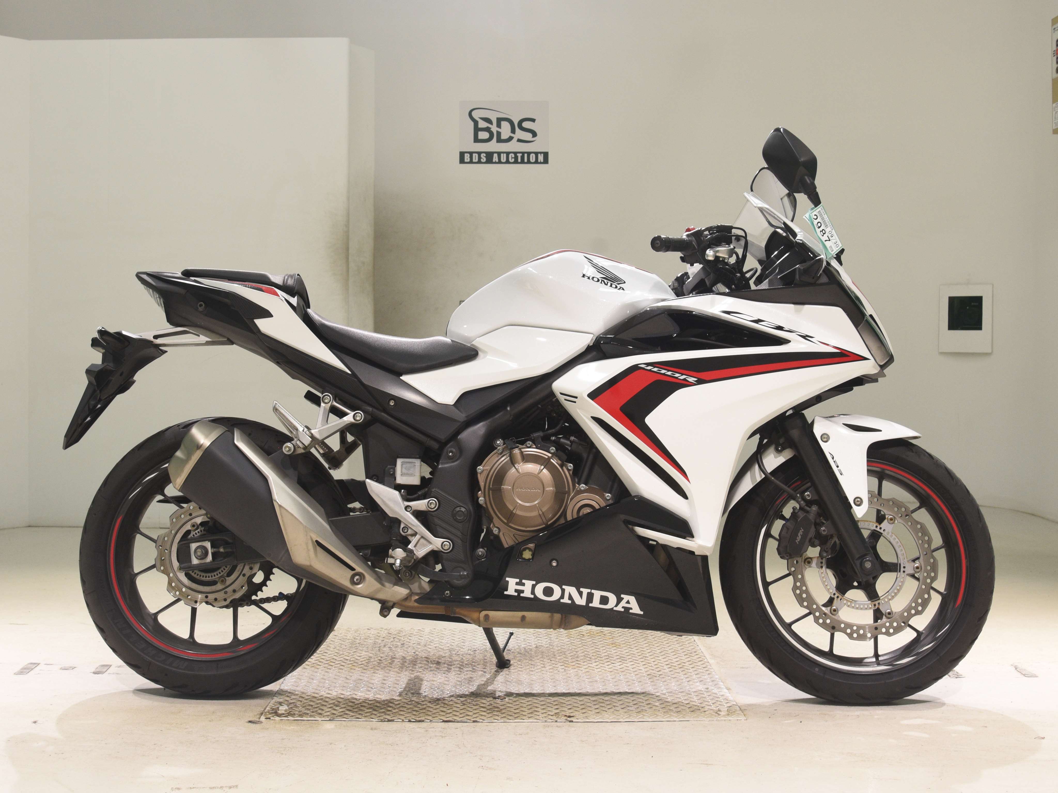 Honda CBR400R