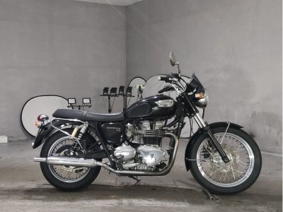Triumph T100 BONNEVILLE