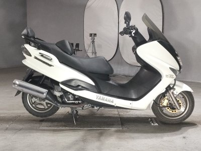 Yamaha MAJESTY125