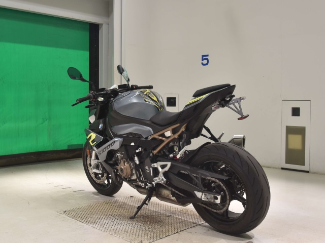 BMW S1000R — фото 6