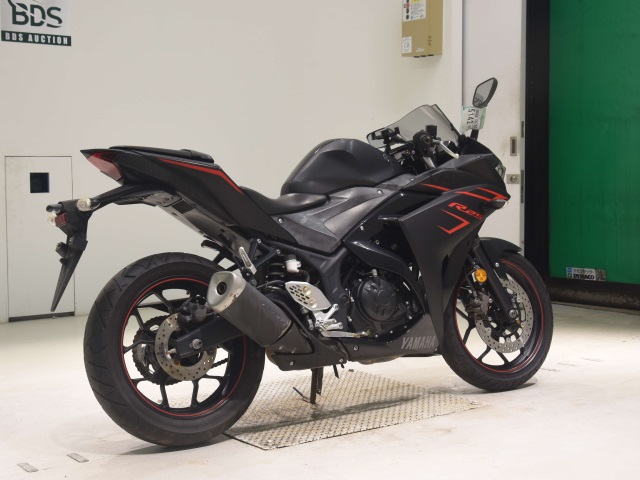 Yamaha YZF-R25 — фото 5