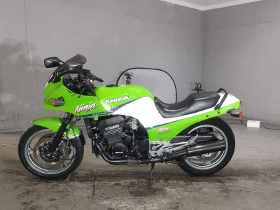 Kawasaki GPZ900R — фото 2