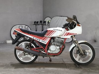 Honda CBX125F