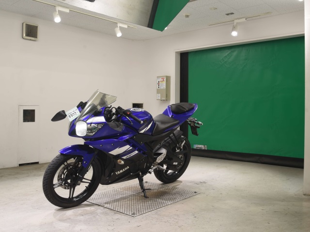 Yamaha YZF-R15 — фото 4