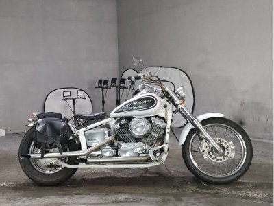 Yamaha DRAGSTAR XVS400