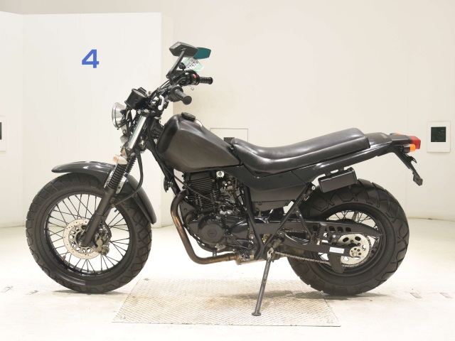 Yamaha TW225 — фото 2