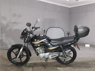 Yamaha YBR125 — фото 2