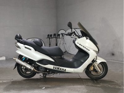 Yamaha MAJESTY 125