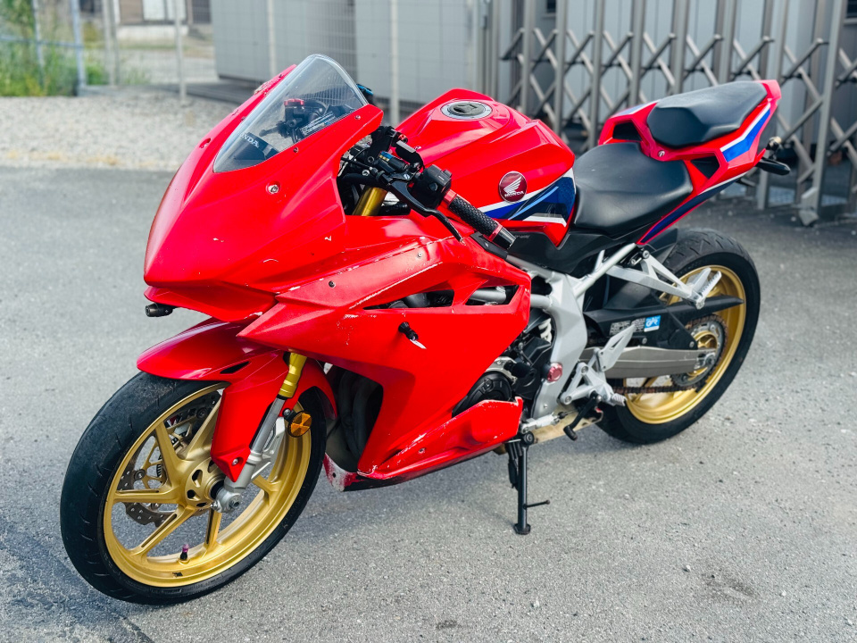 Honda CB250R — фото 10