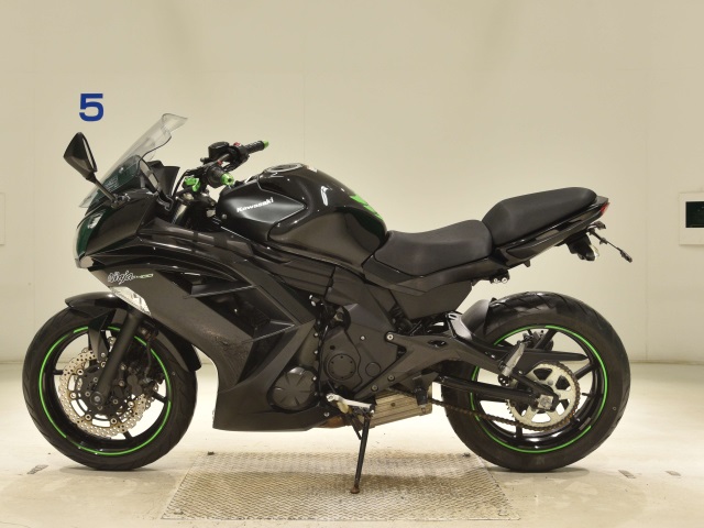 Kawasaki NINJA400 — фото 2