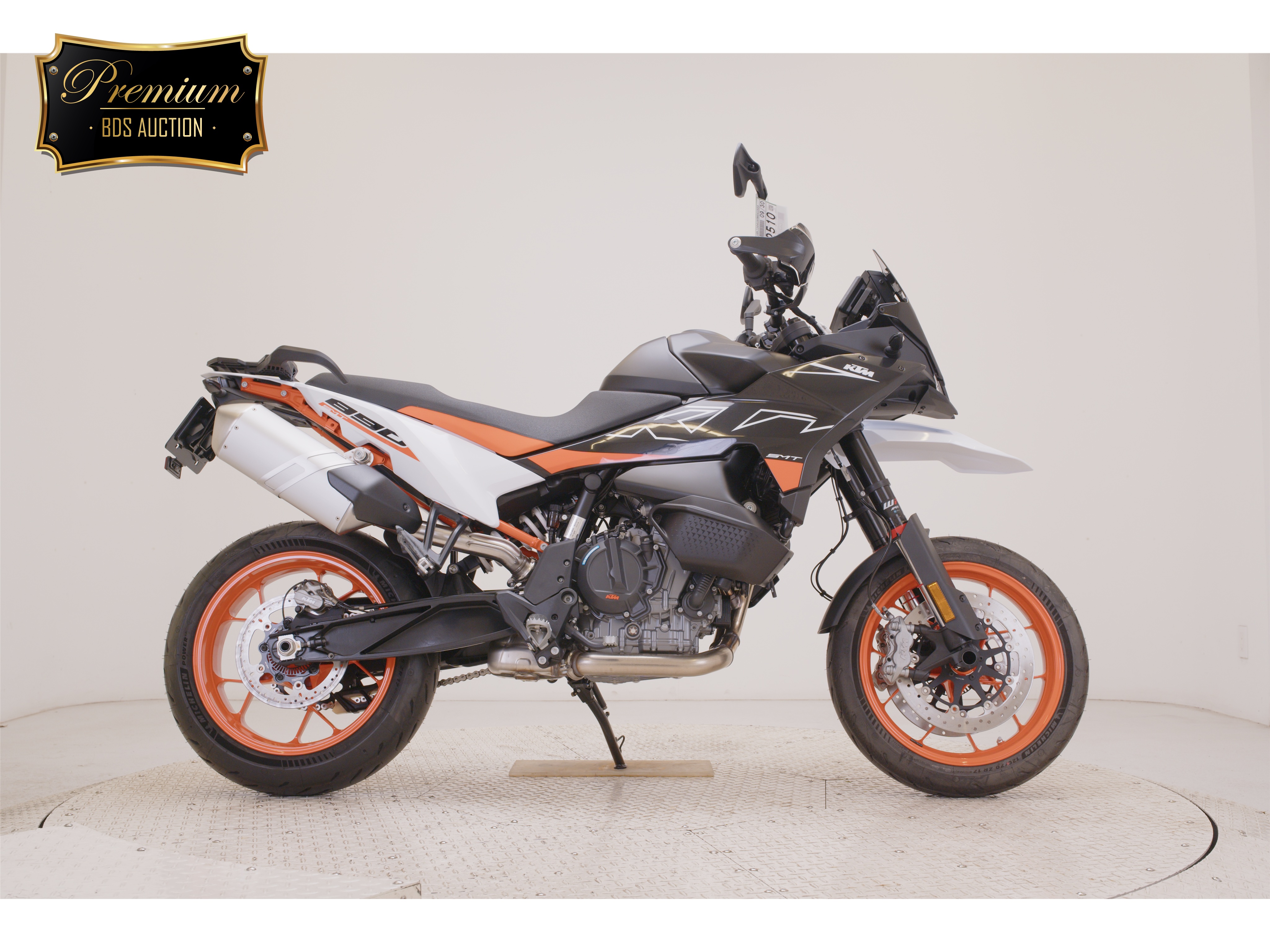KTM 890SMT