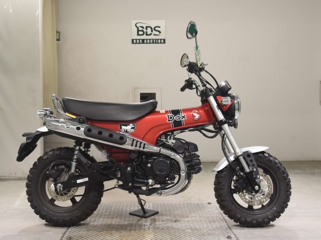 Honda DAX125