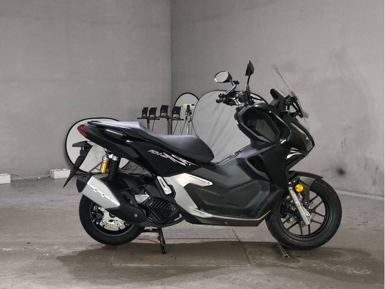 Honda ADV 160