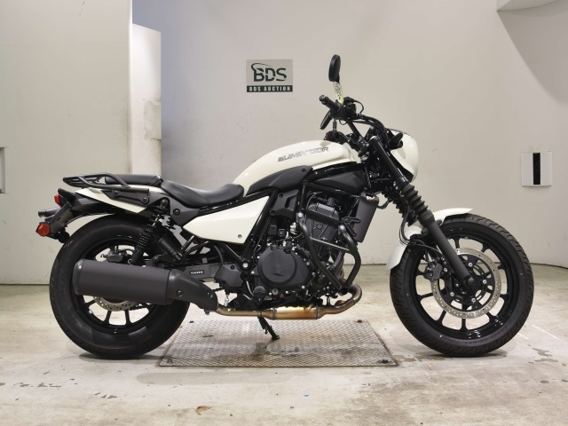 Kawasaki ELIMINATOR400-3SE