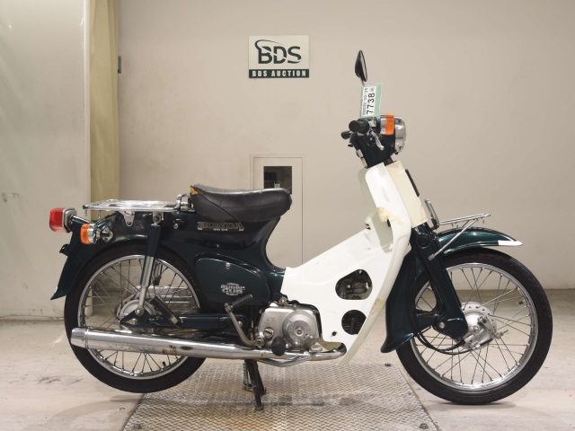 Honda C90