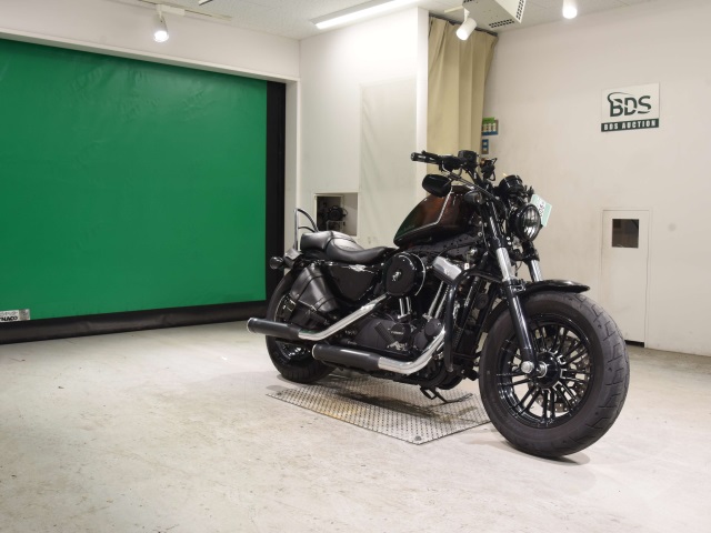 Motorcycle photo