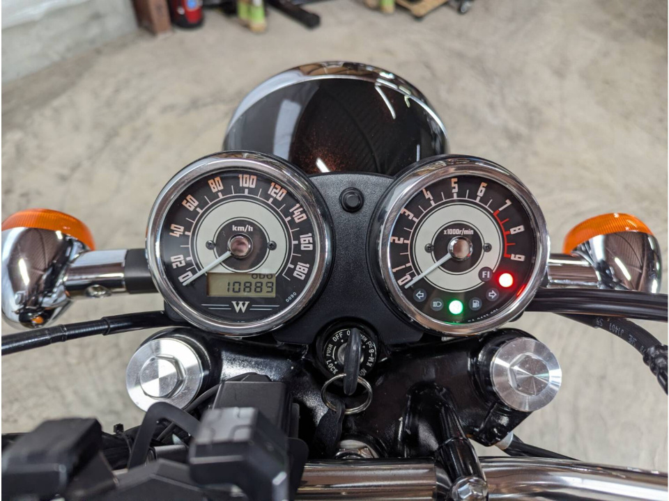 Kawasaki W800 — фото 3