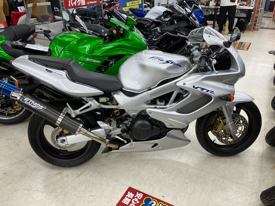 Honda VTR1000F