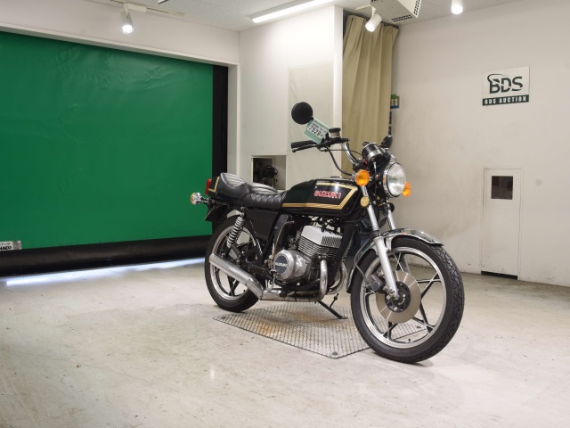 Suzuki RG250E — фото 3