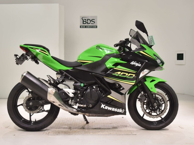 Kawasaki NINJA400
