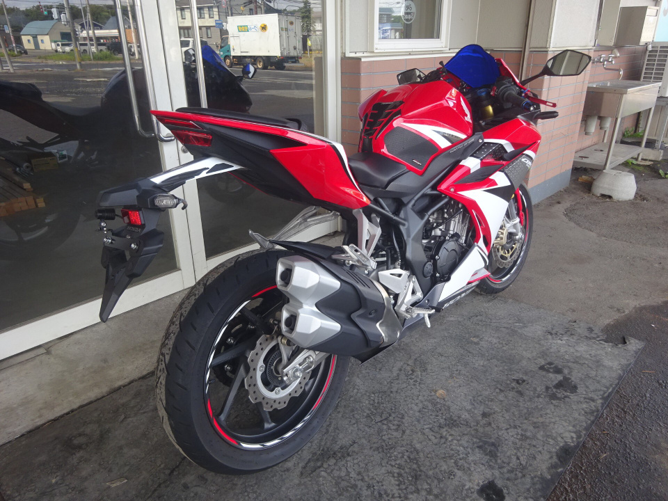 Honda CBR250RR — фото 8