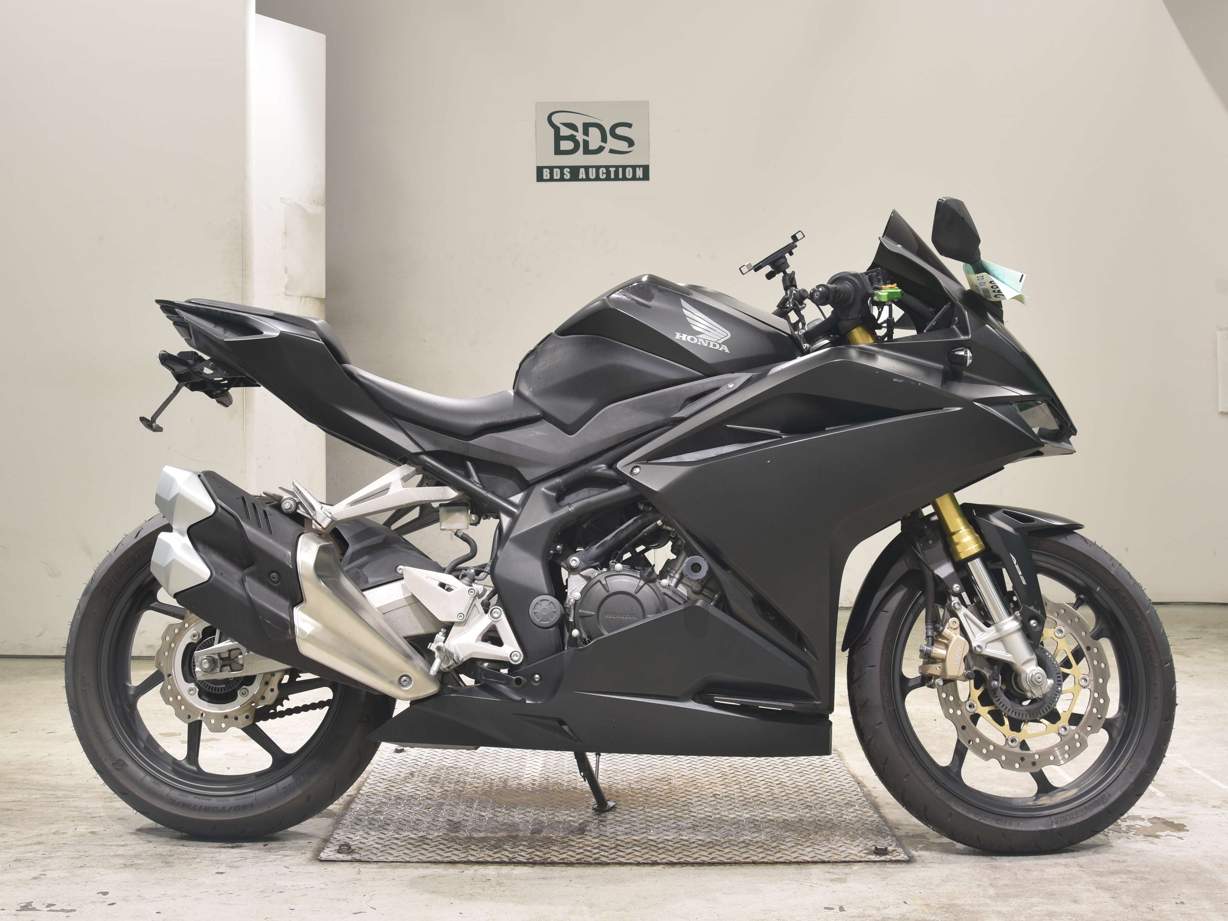 Honda CBR250RRA