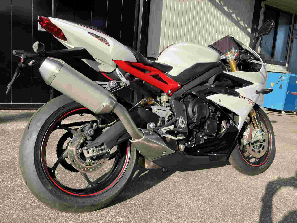 Triumph DAYTONA 675R ABS — фото 4