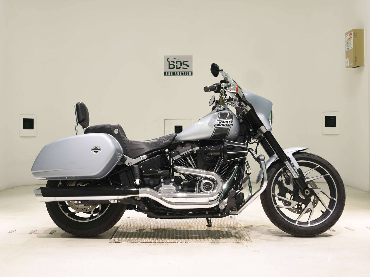 HD SPORT GLIDE FLSB1750, right