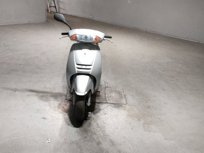 Honda LEAD100 — фото 3