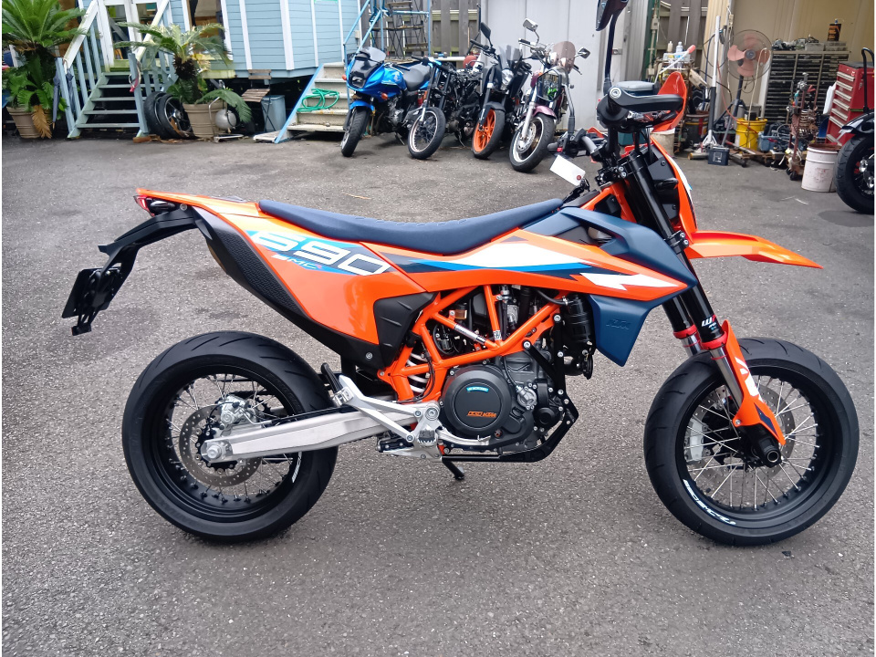KTM 690 SMC R