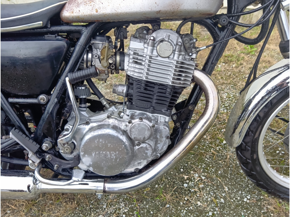 Yamaha SR400 — фото 7