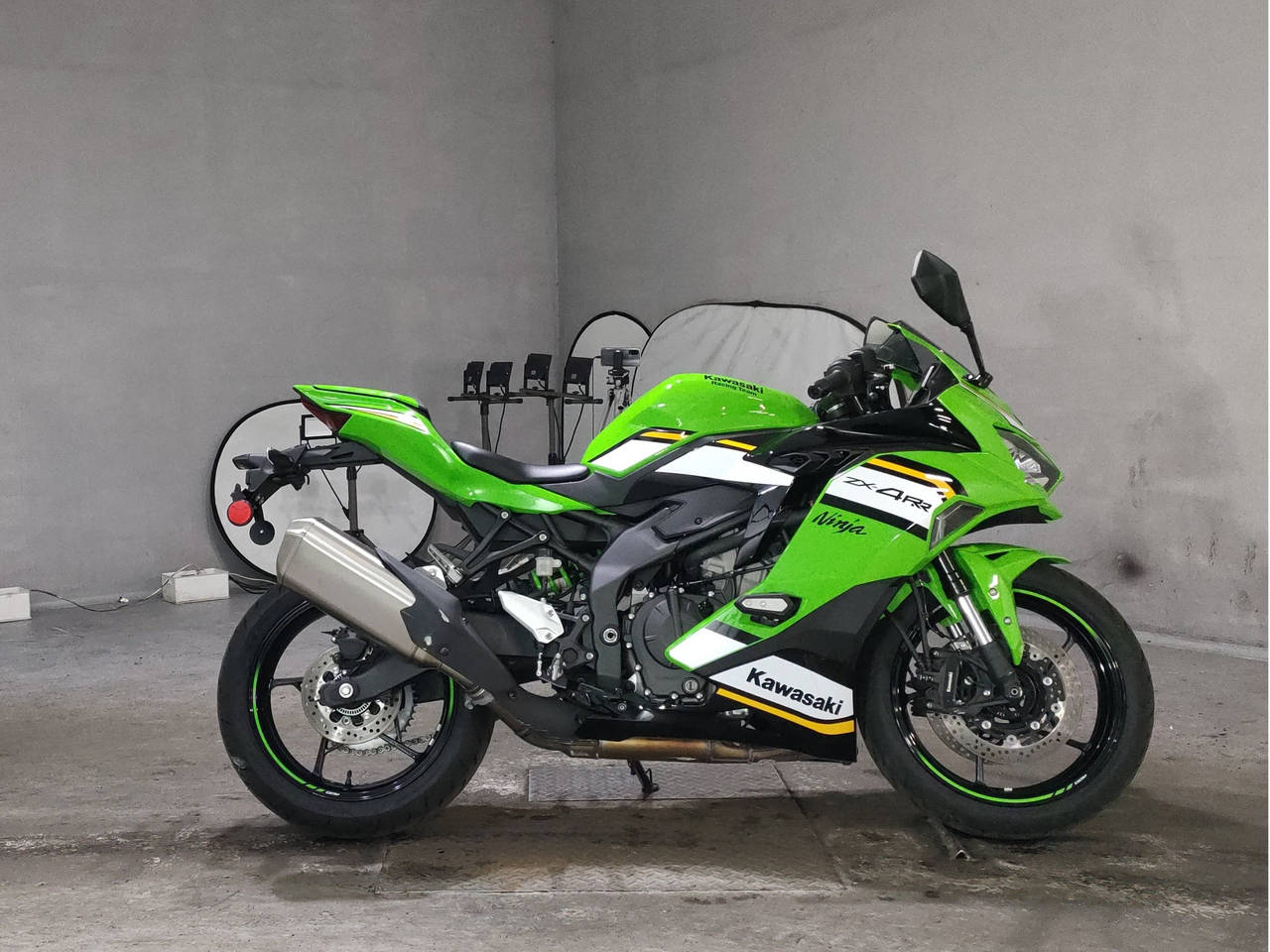 Kawasaki NINJA ZX-4RR