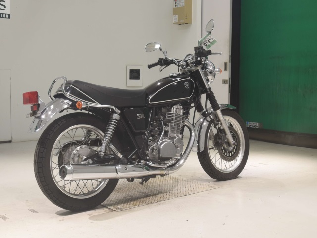 Yamaha SR400 — фото 5